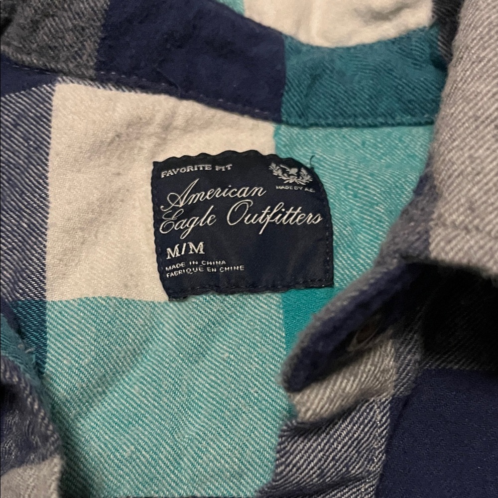 3 American Eagle Outfitters Flannel Shirts - Picture 7 of 7